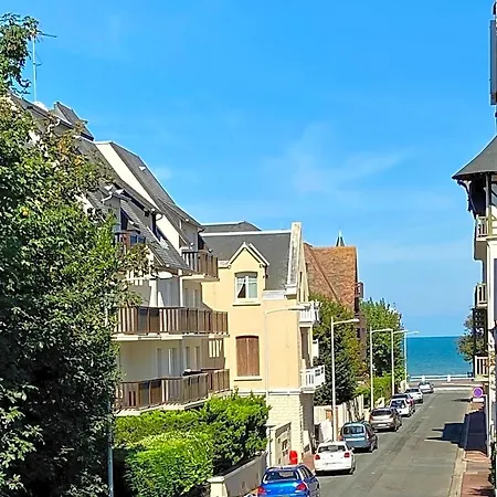 Frühstückspension La Musarde 3*